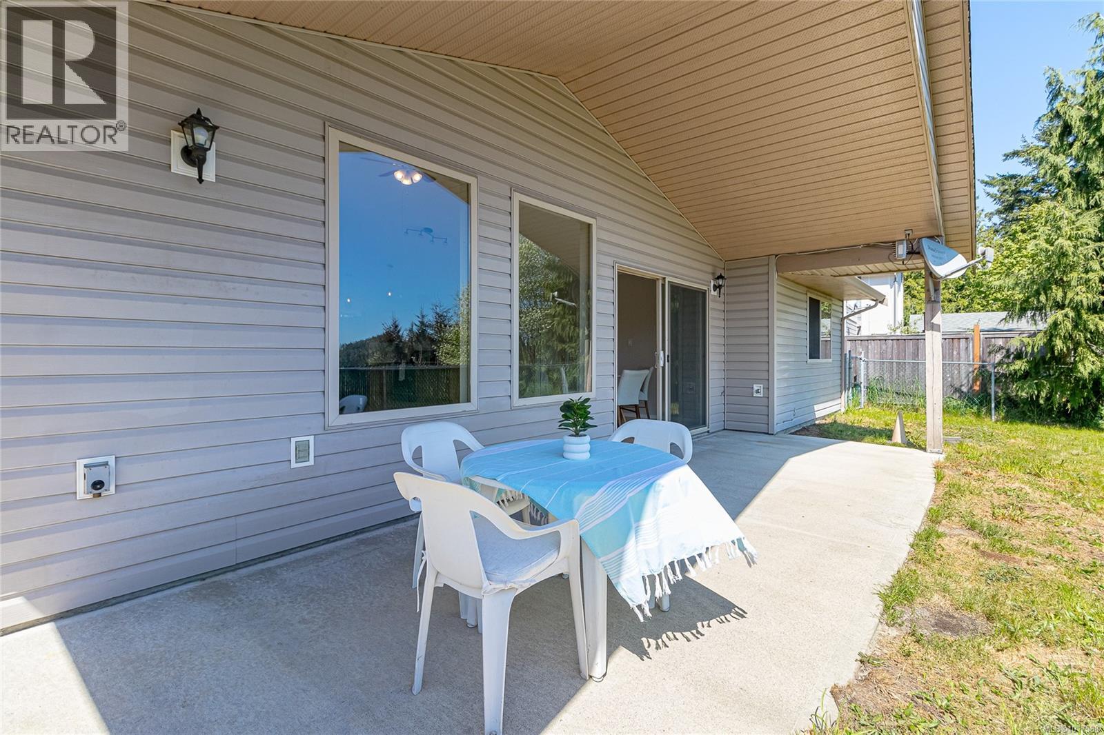 1782 Martini Way, Qualicum Beach