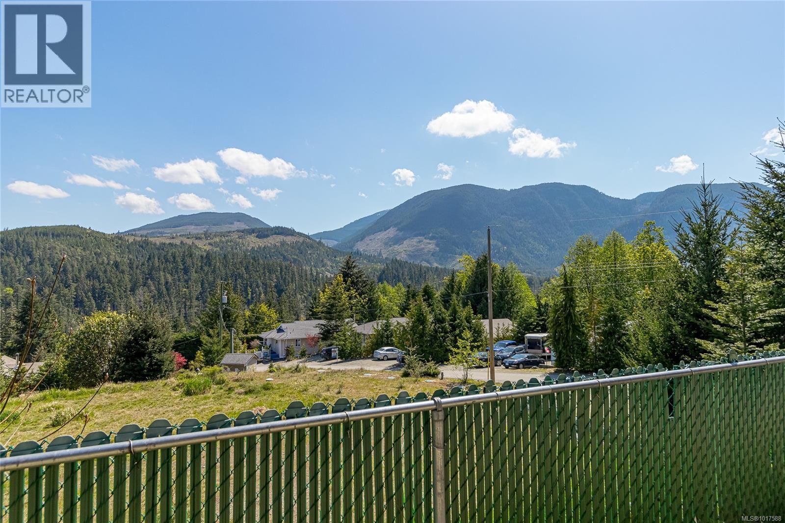 1782 Martini Way, Qualicum Beach