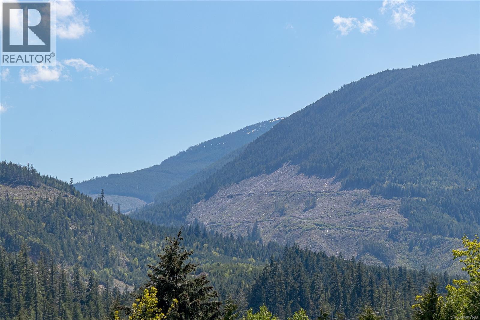 1782 Martini Way, Qualicum Beach