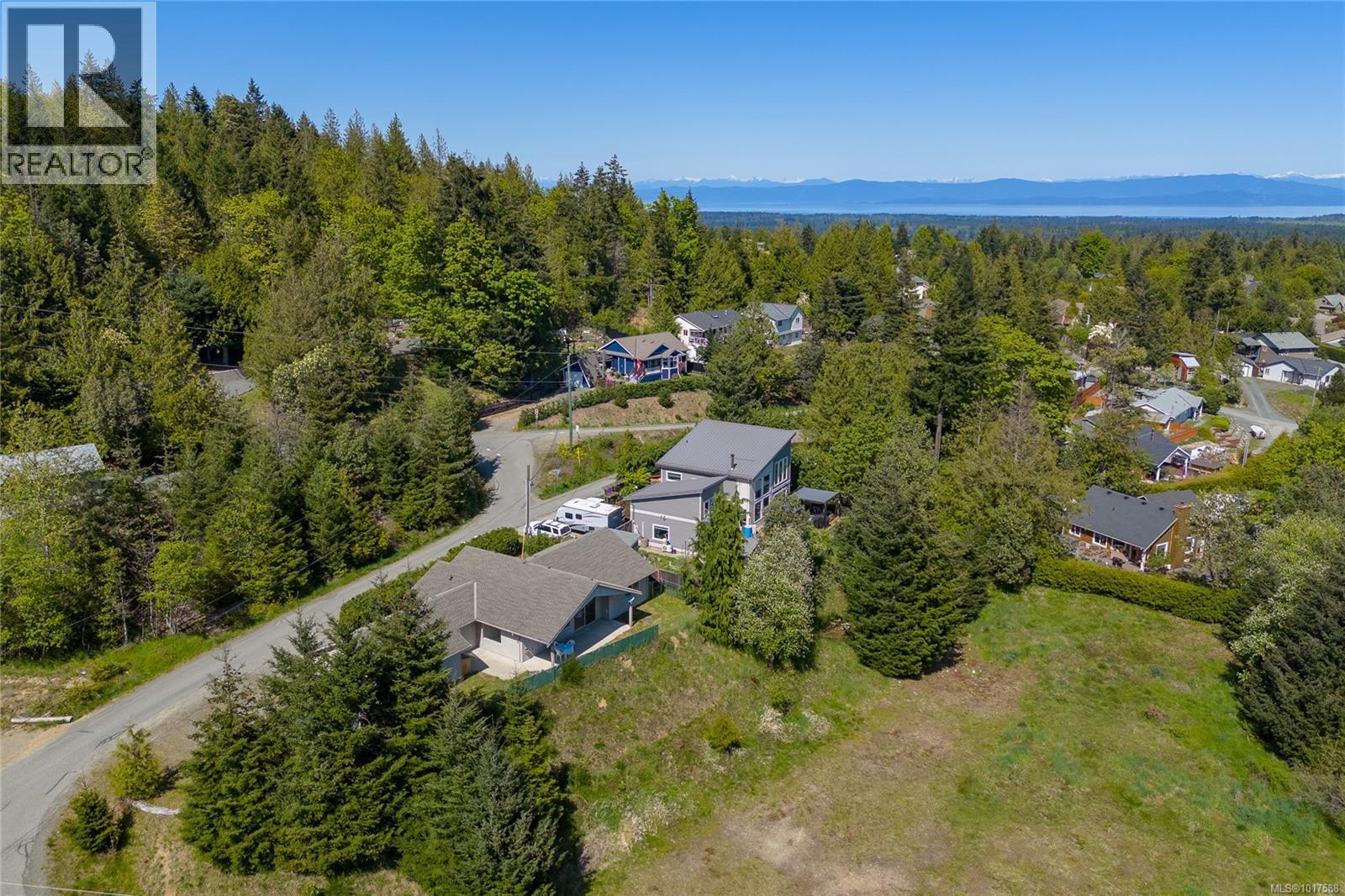 1782 Martini Way, Qualicum Beach