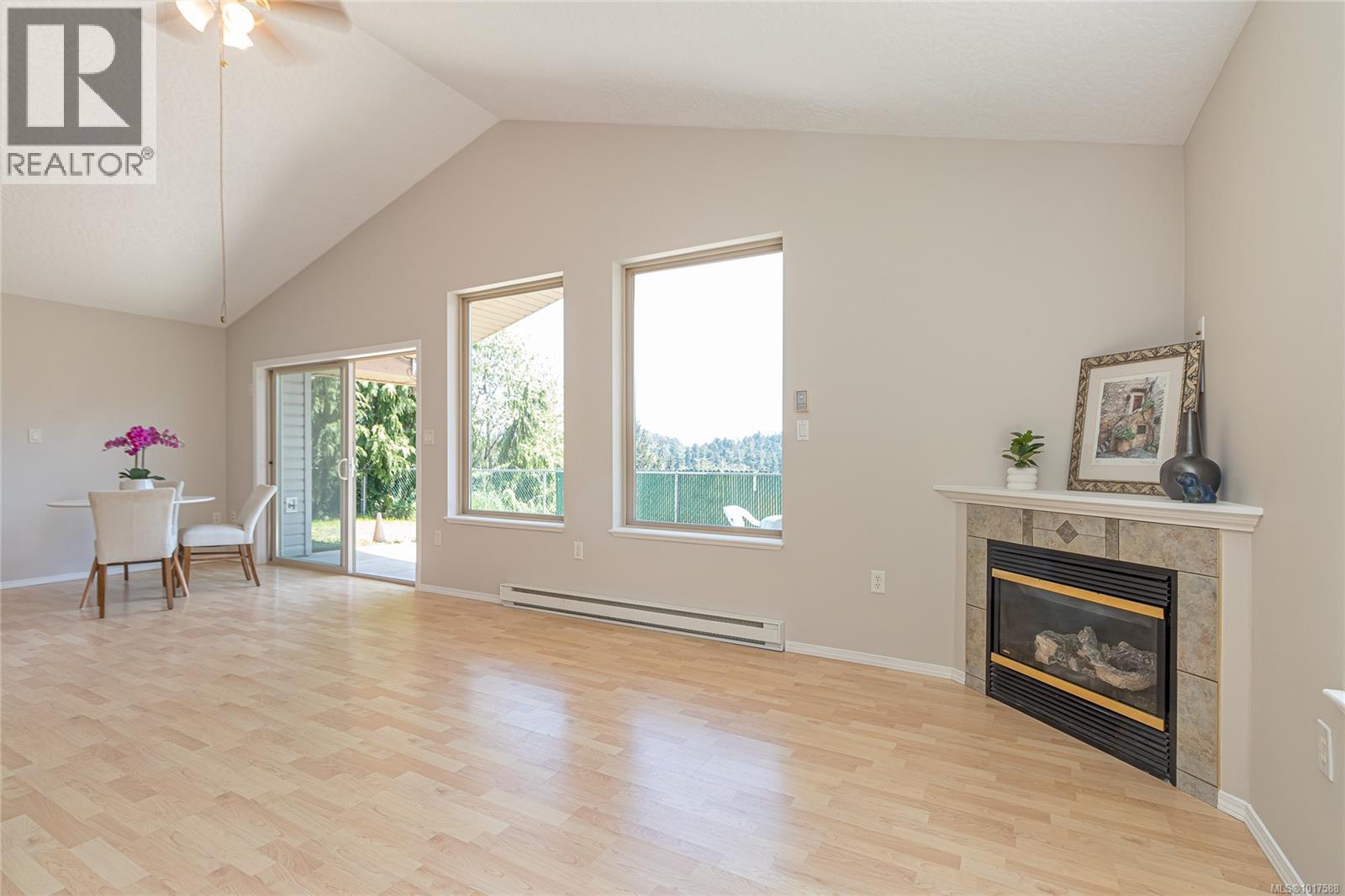 1782 Martini Way, Qualicum Beach