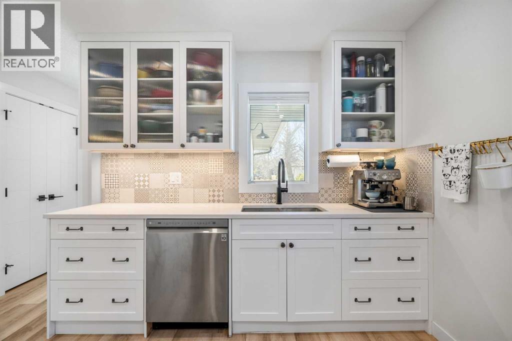 Single Family House Bungalow for Sale in   Avenue SW Rutland Park Calgary 