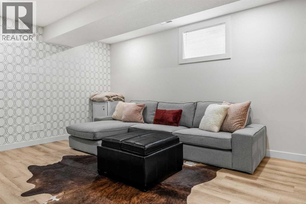 Single Family House Bungalow for Sale in   Avenue SW Rutland Park Calgary 