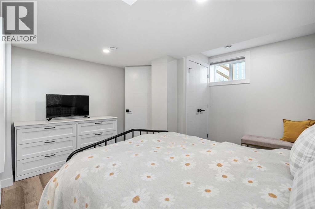 Single Family House Bungalow for Sale in   Avenue SW Rutland Park Calgary 