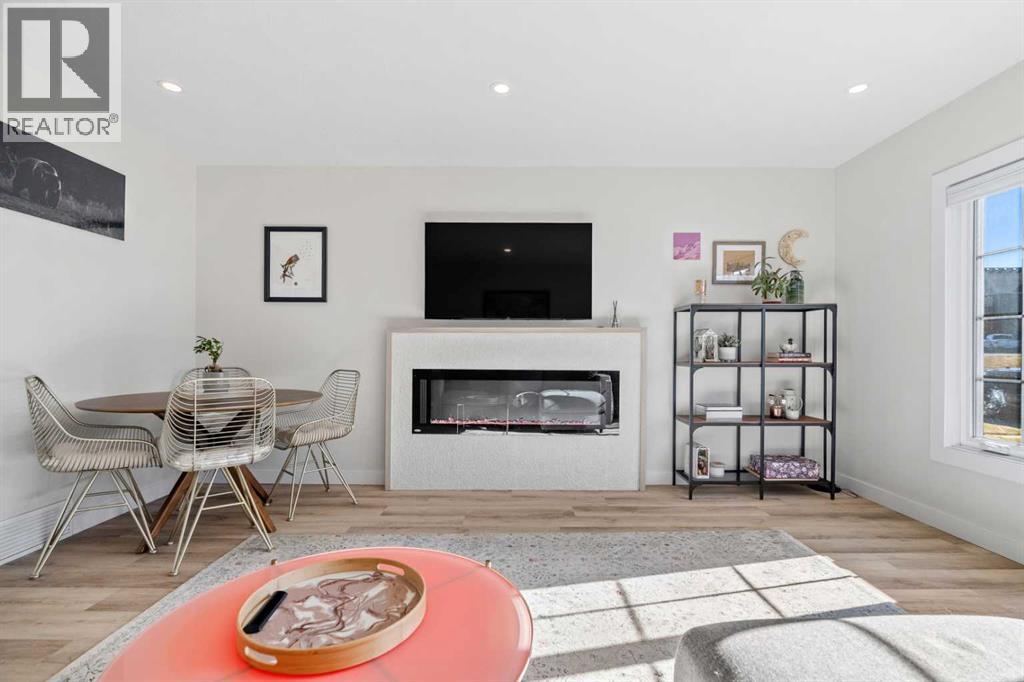 Single Family House Bungalow for Sale in   Avenue SW Rutland Park Calgary 