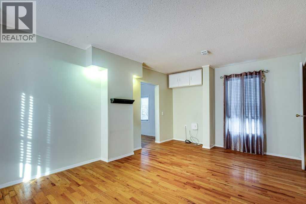 4515 50 Avenue, Innisfail