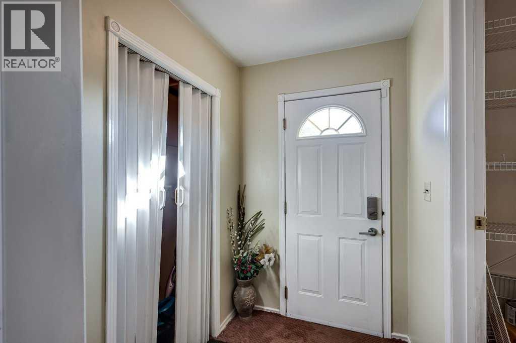 4515 50 Avenue, Innisfail