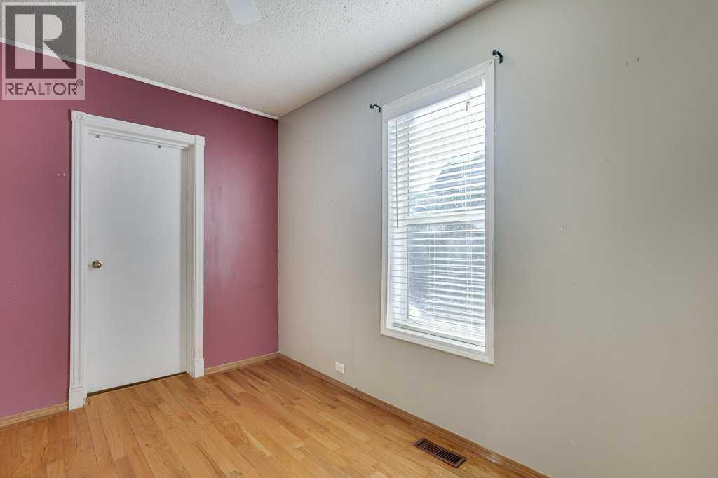 4515 50 Avenue, Innisfail