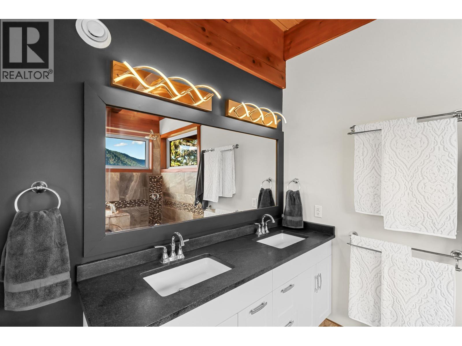 1917 BASS ROAD, Williams Lake