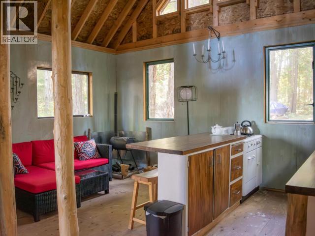 1785 VANCOUVER BLVD, Savary Island