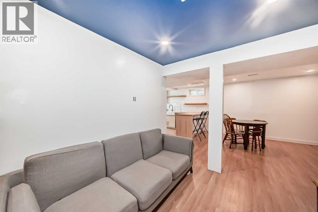 Single Family House Bungalow for Sale in  Castleglen Crescent NE Castleridge Calgary 