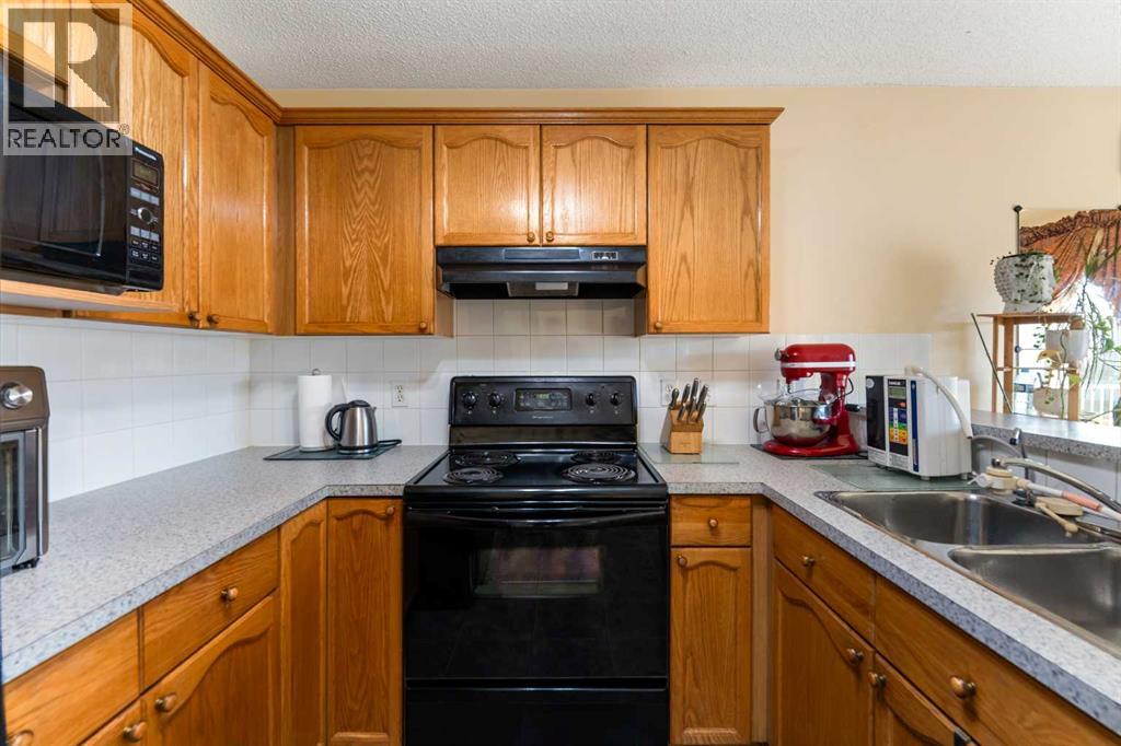 Single Family House for Sale in  Saddlemont Manor NE Saddle Ridge Calgary 