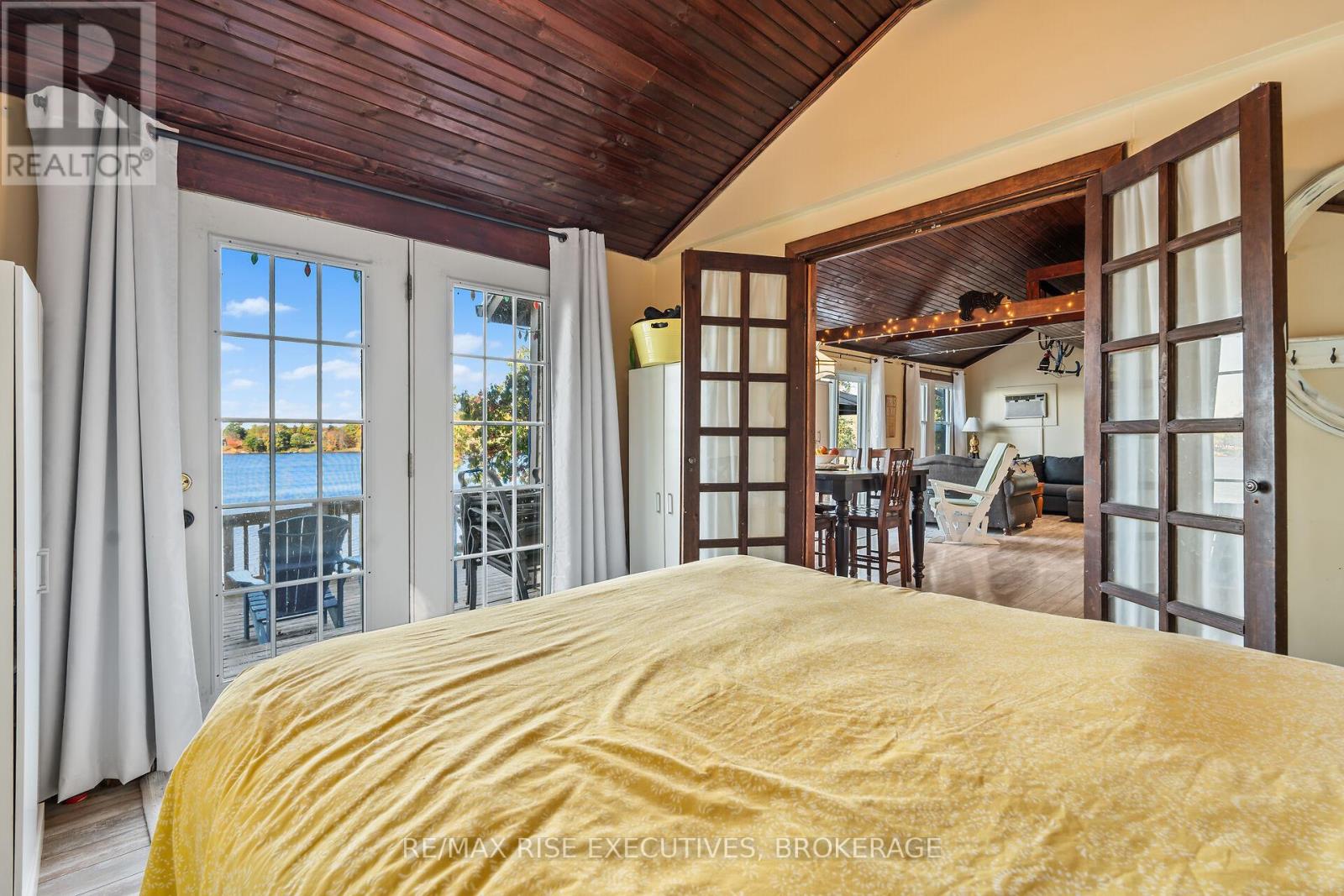 465K LYNDHURST ROAD - 15