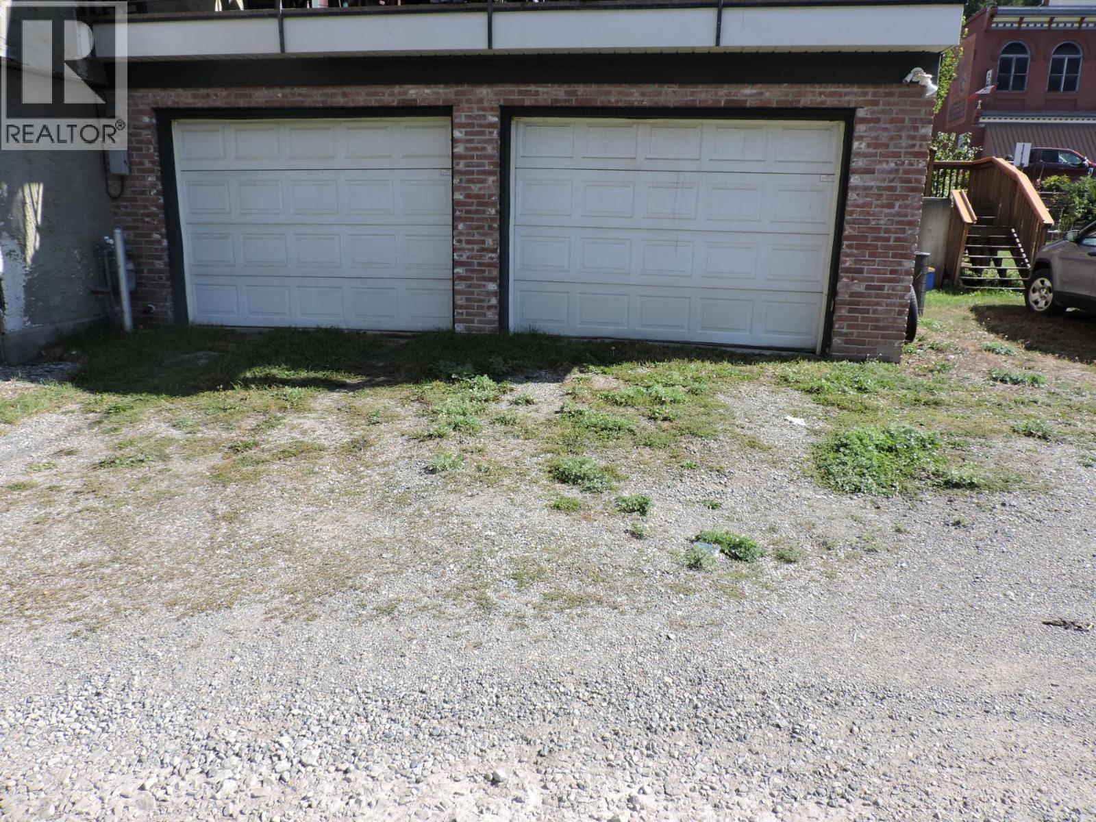 325 Copper Avenue S, Greenwood