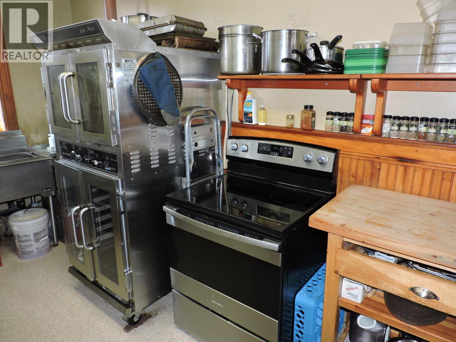 325 Copper Avenue S, Greenwood