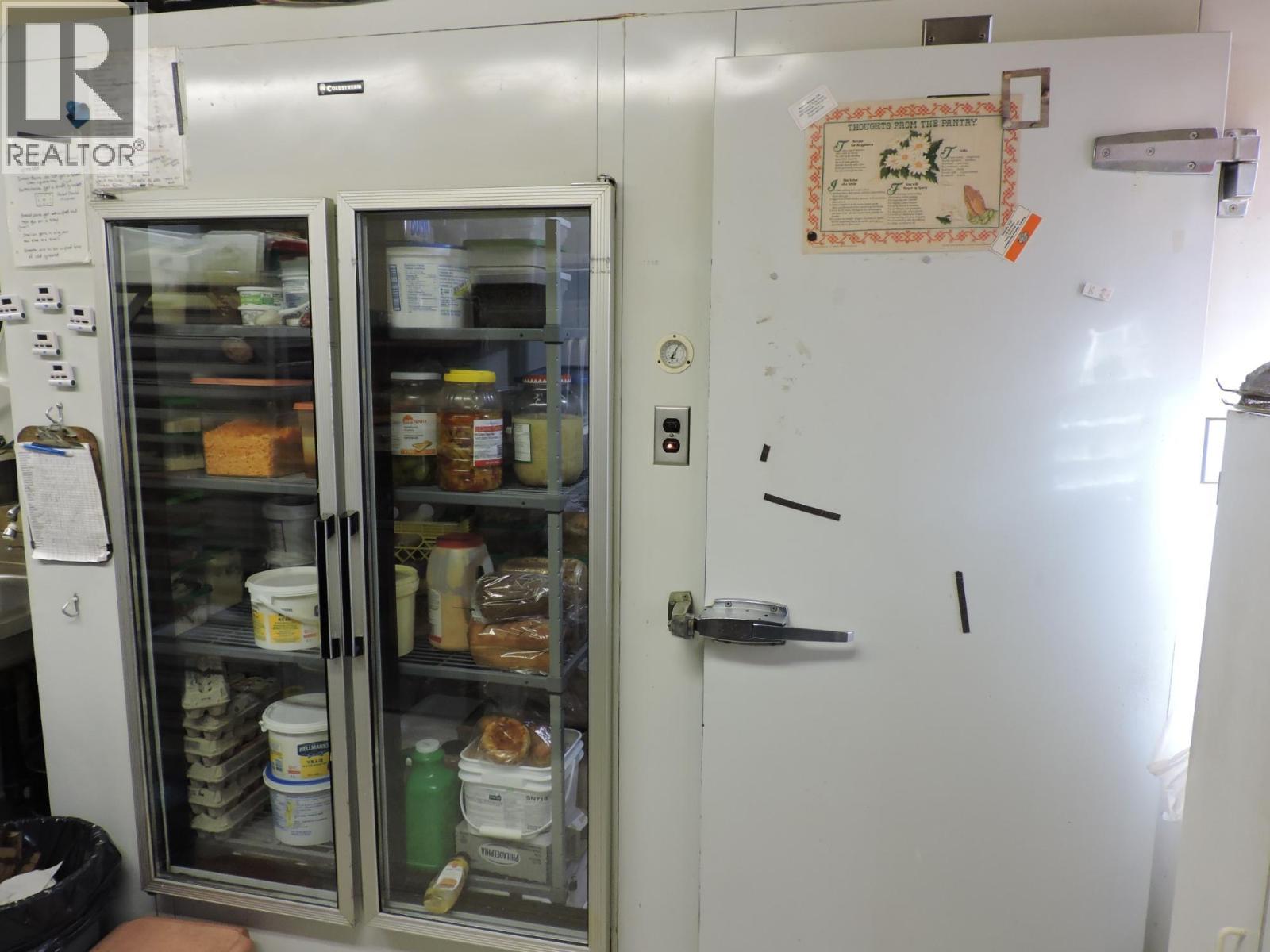 325 Copper Avenue S, Greenwood