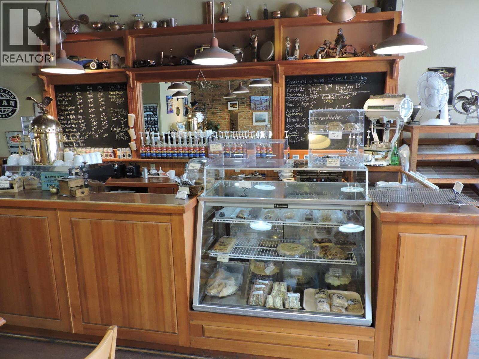 325 Copper Avenue S, Greenwood