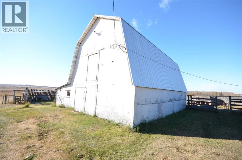 26221 393 Township, Rural Lacombe County