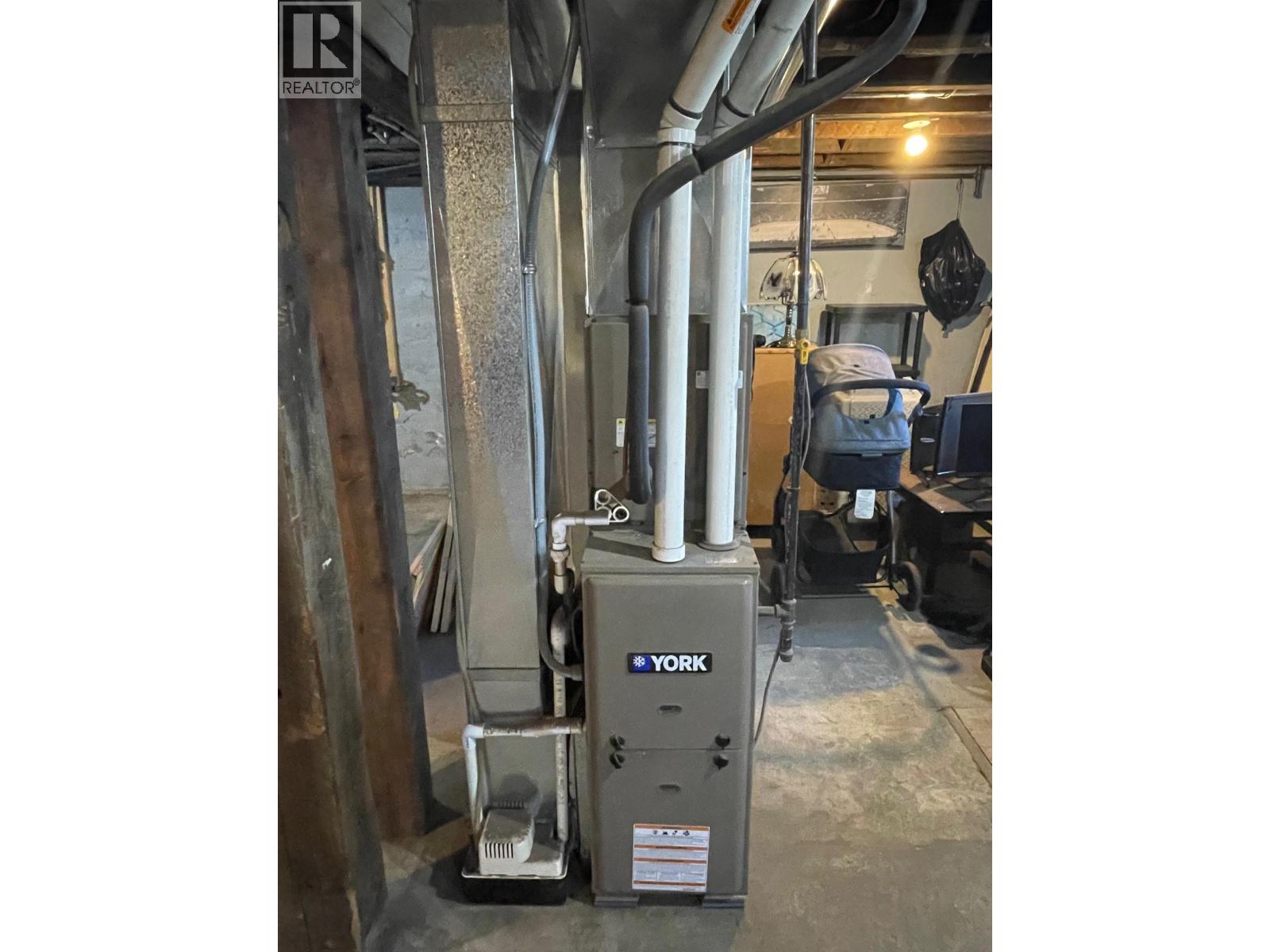 6569 19th Street, Grand Forks