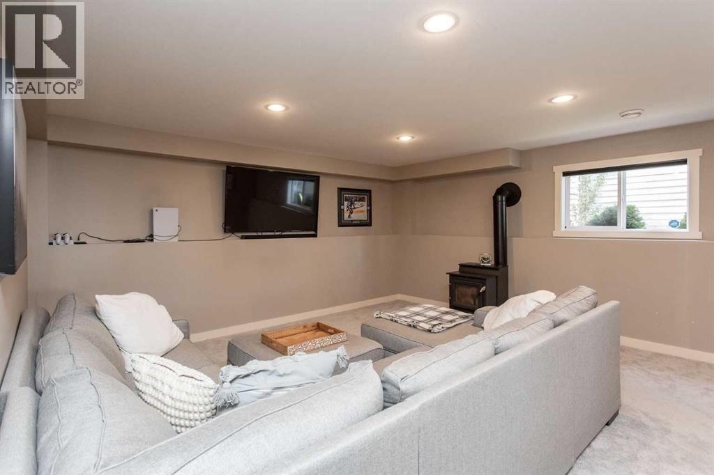 62 Larsen Crescent, Red Deer