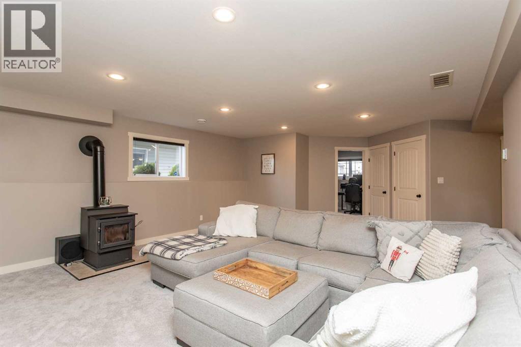 62 Larsen Crescent, Red Deer