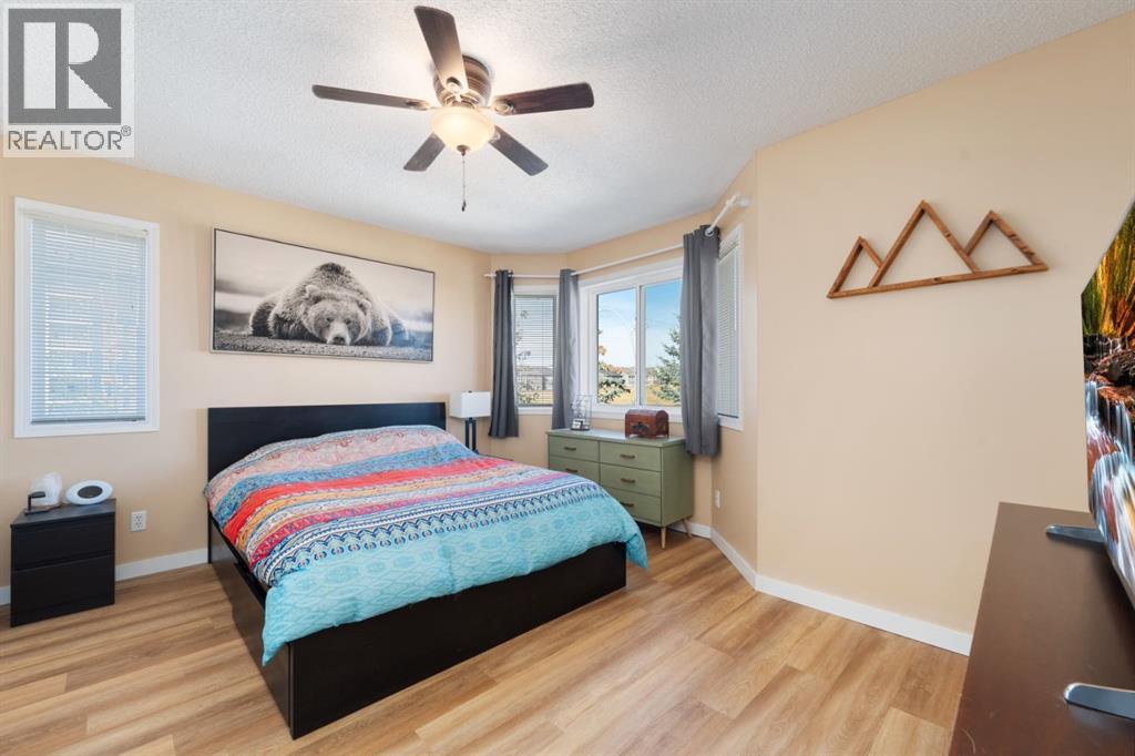 Single Family House for Sale in  Arbour Grove Close NW Arbour Lake Calgary 