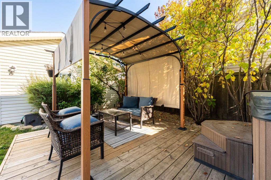 Single Family House for Sale in  Arbour Grove Close NW Arbour Lake Calgary 