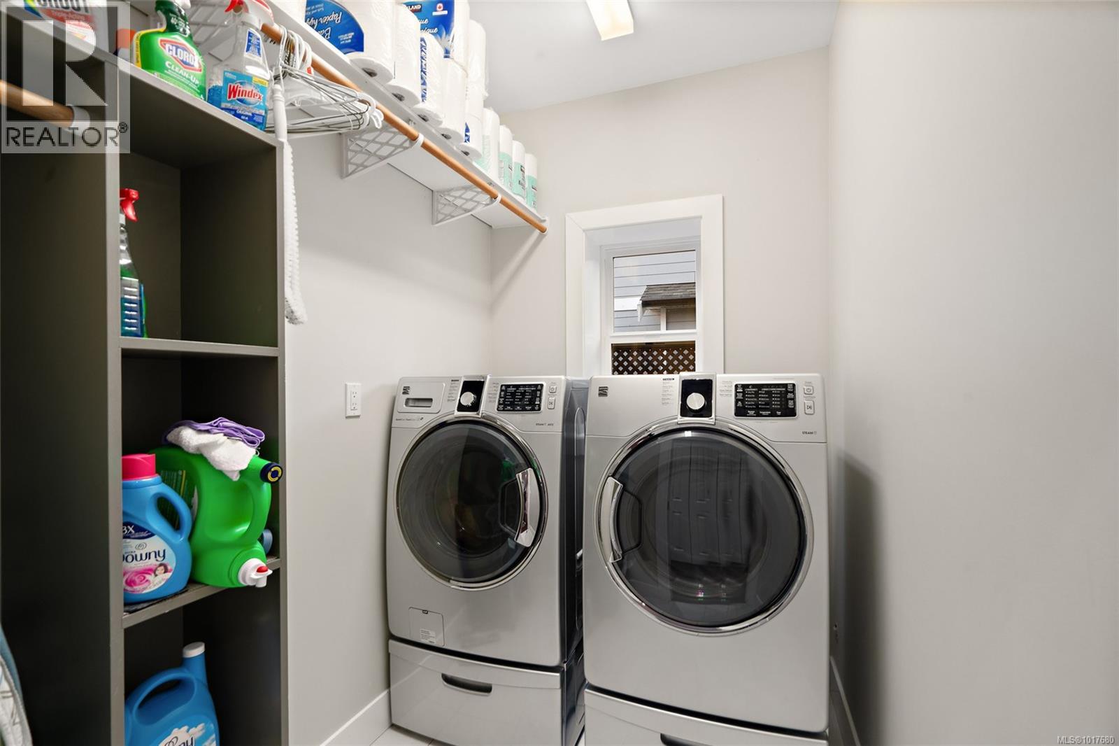  3416 Resolution Way, Colwood