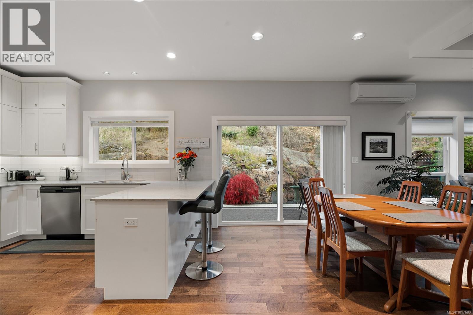  3416 Resolution Way, Colwood