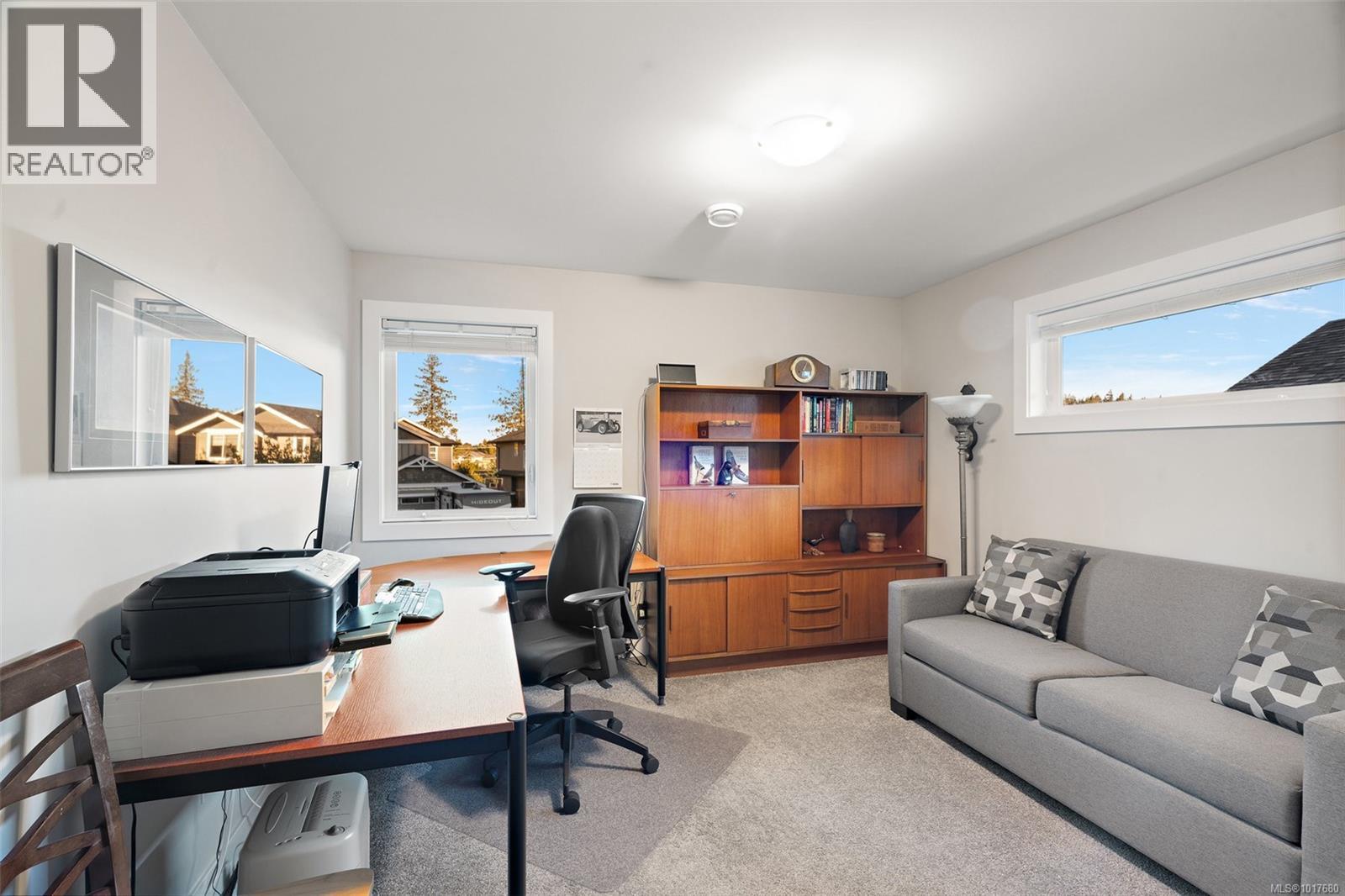  3416 Resolution Way, Colwood