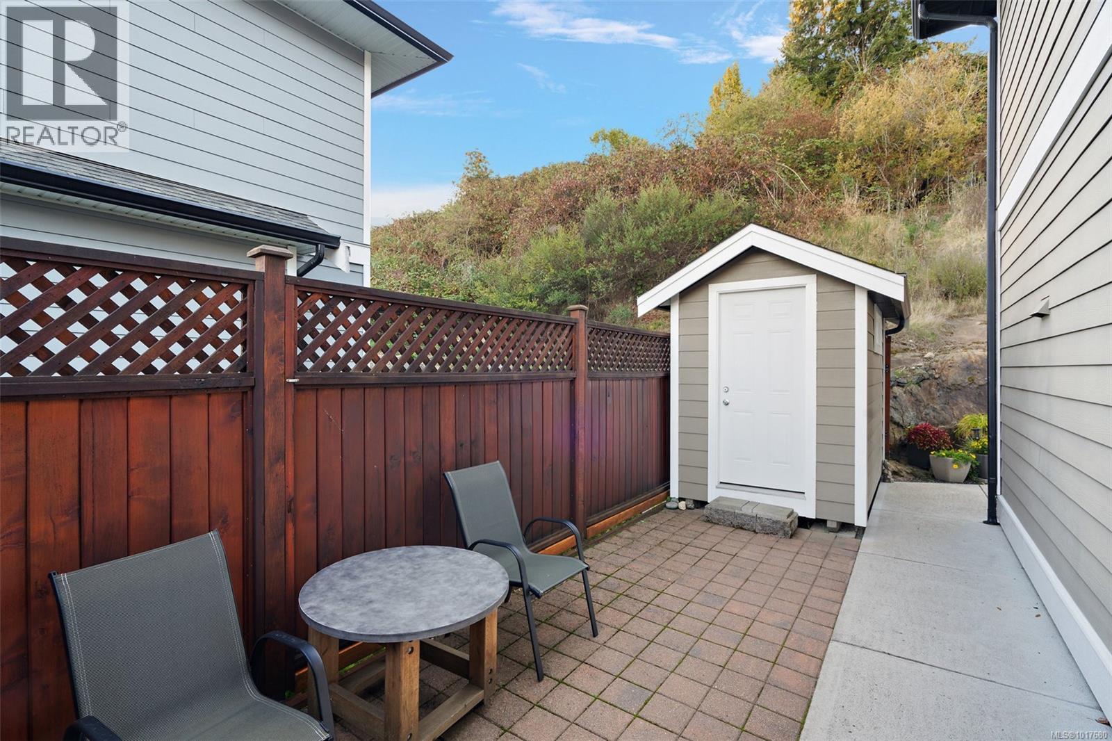  3416 Resolution Way, Colwood