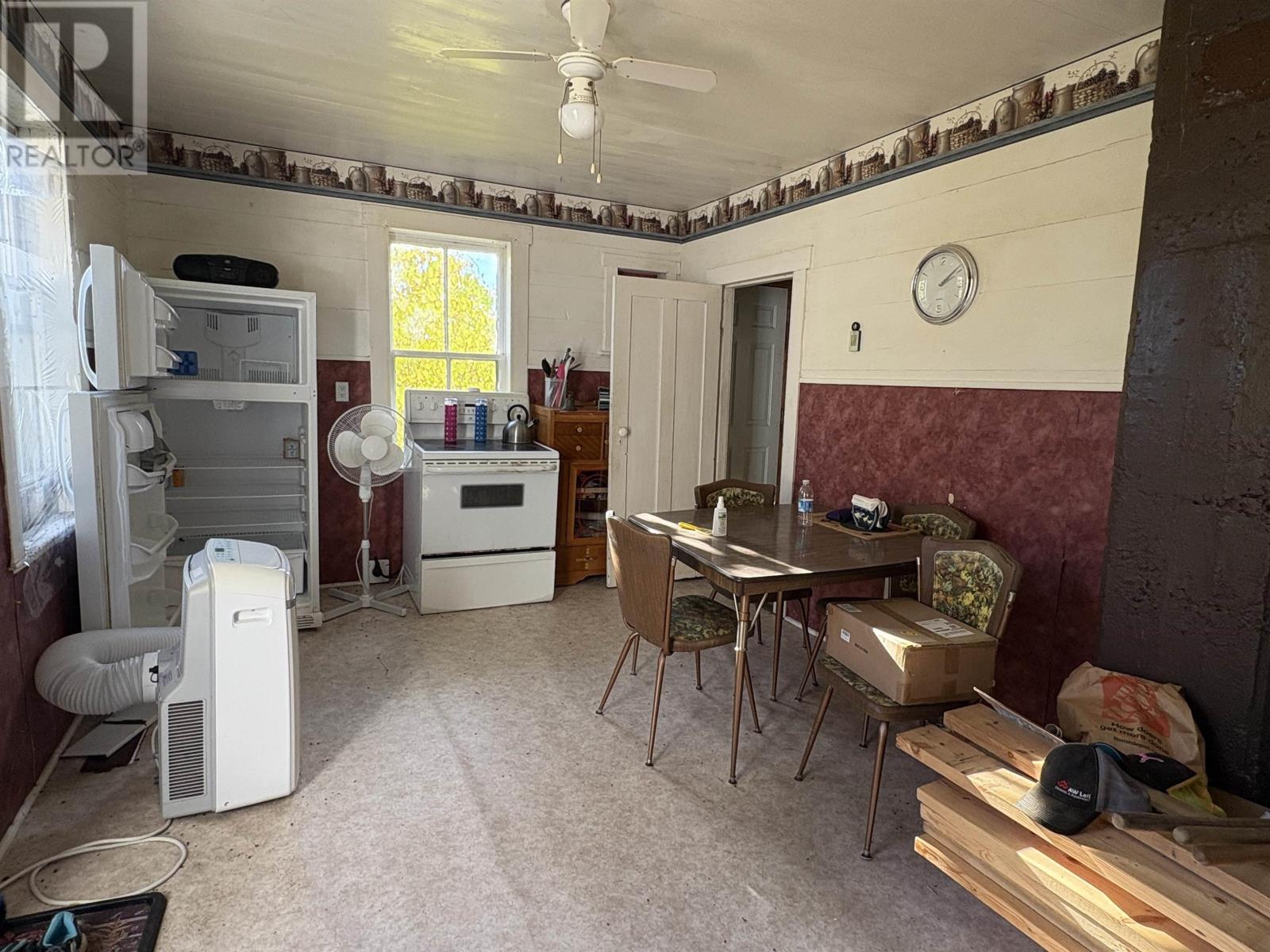 Property 13 of 27 of 414 Sherbrooke Road