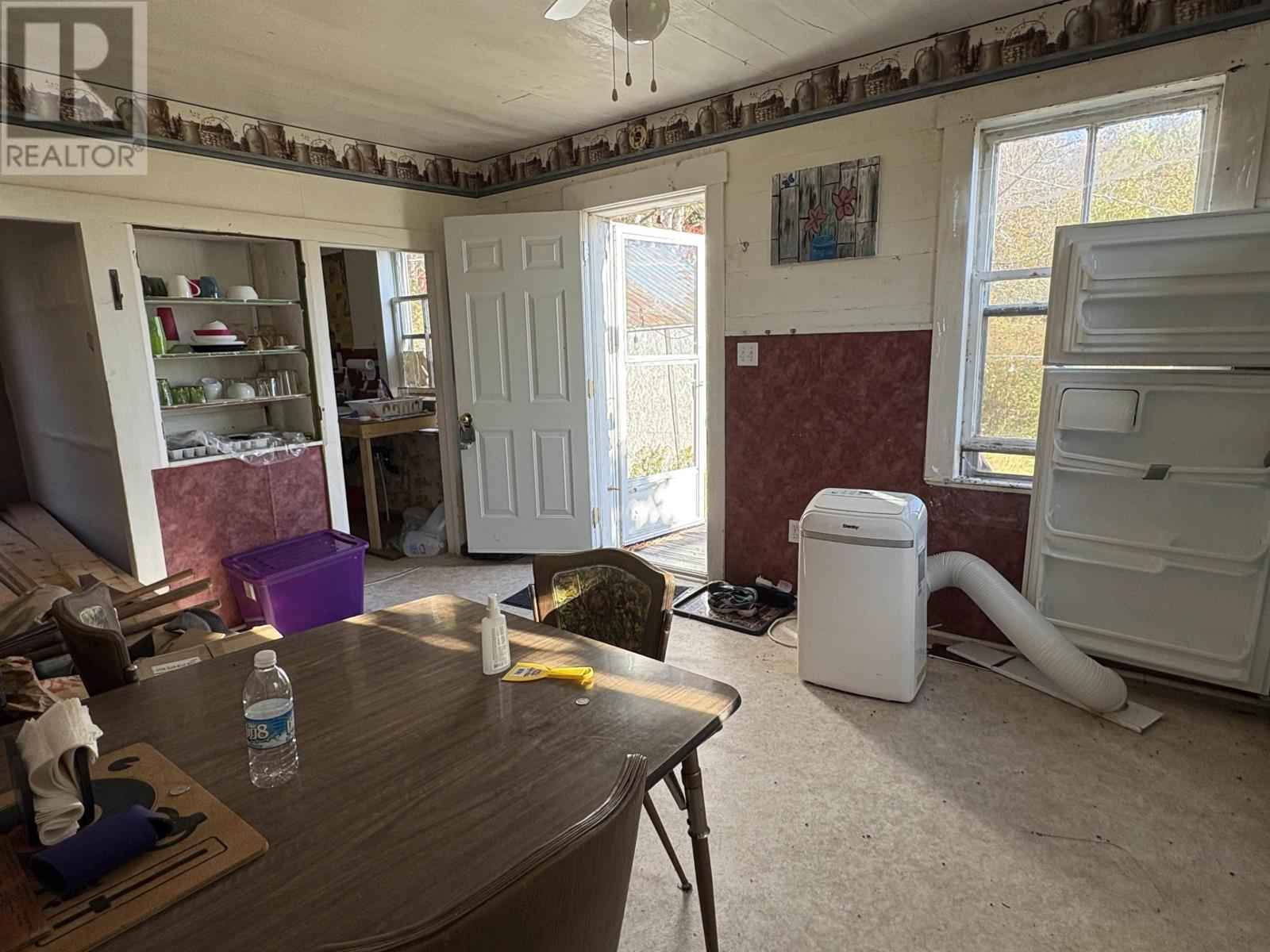 Property 12 of 27 of 414 Sherbrooke Road