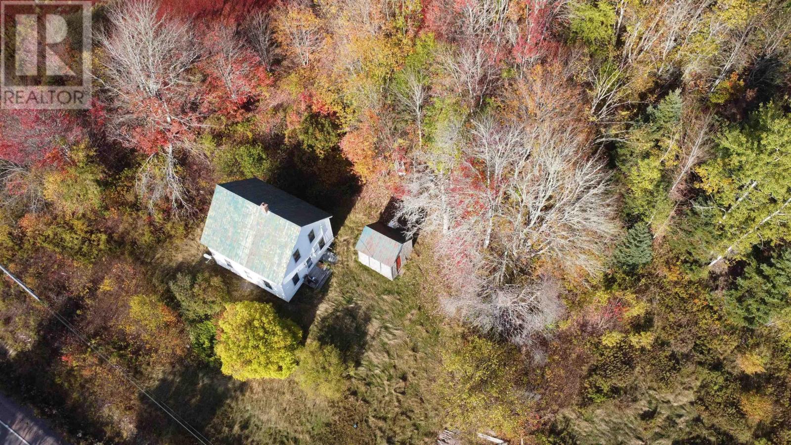 Property 22 of 27 of 414 Sherbrooke Road