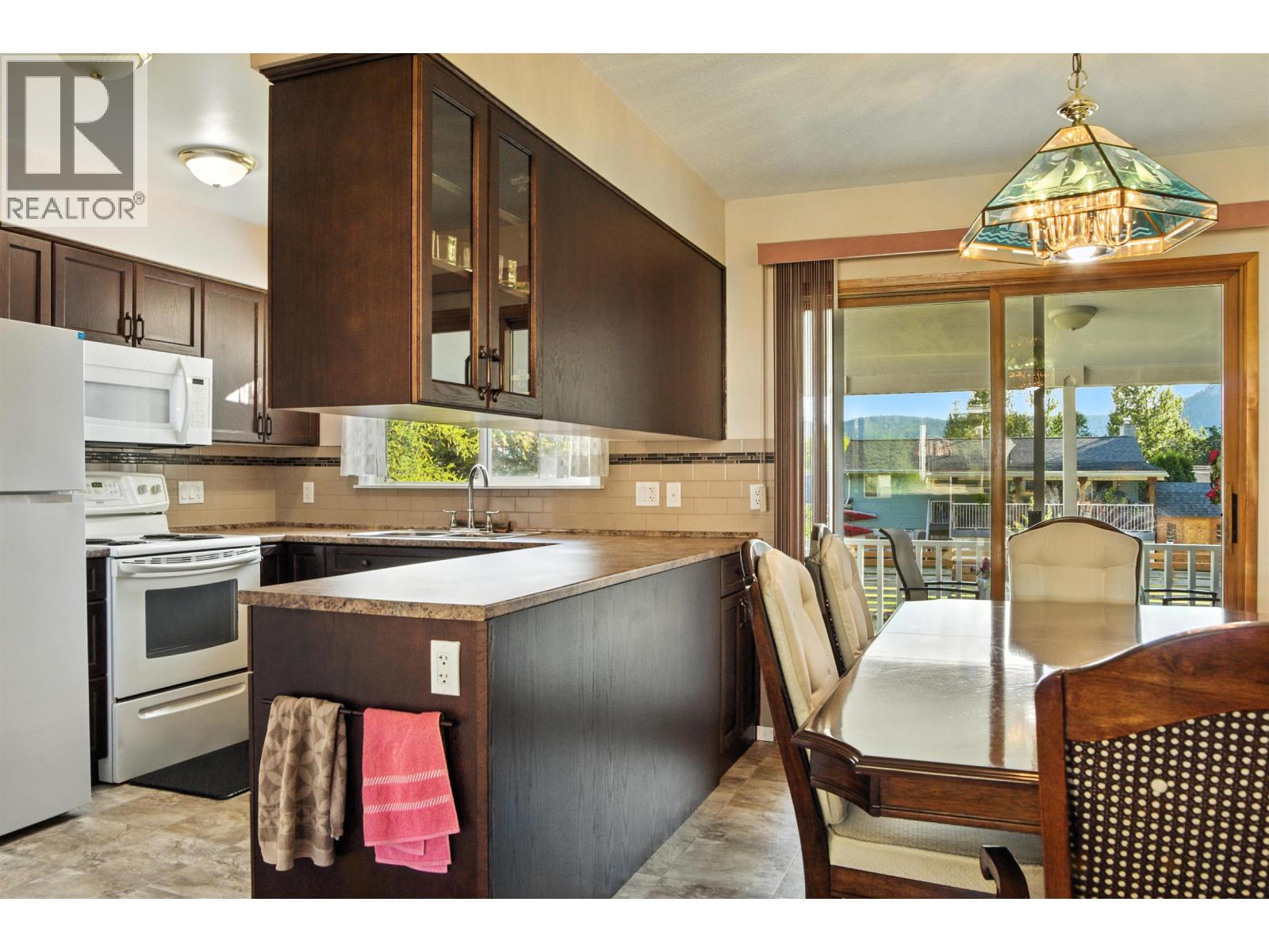 1065 PIGEON AVENUE, Williams Lake