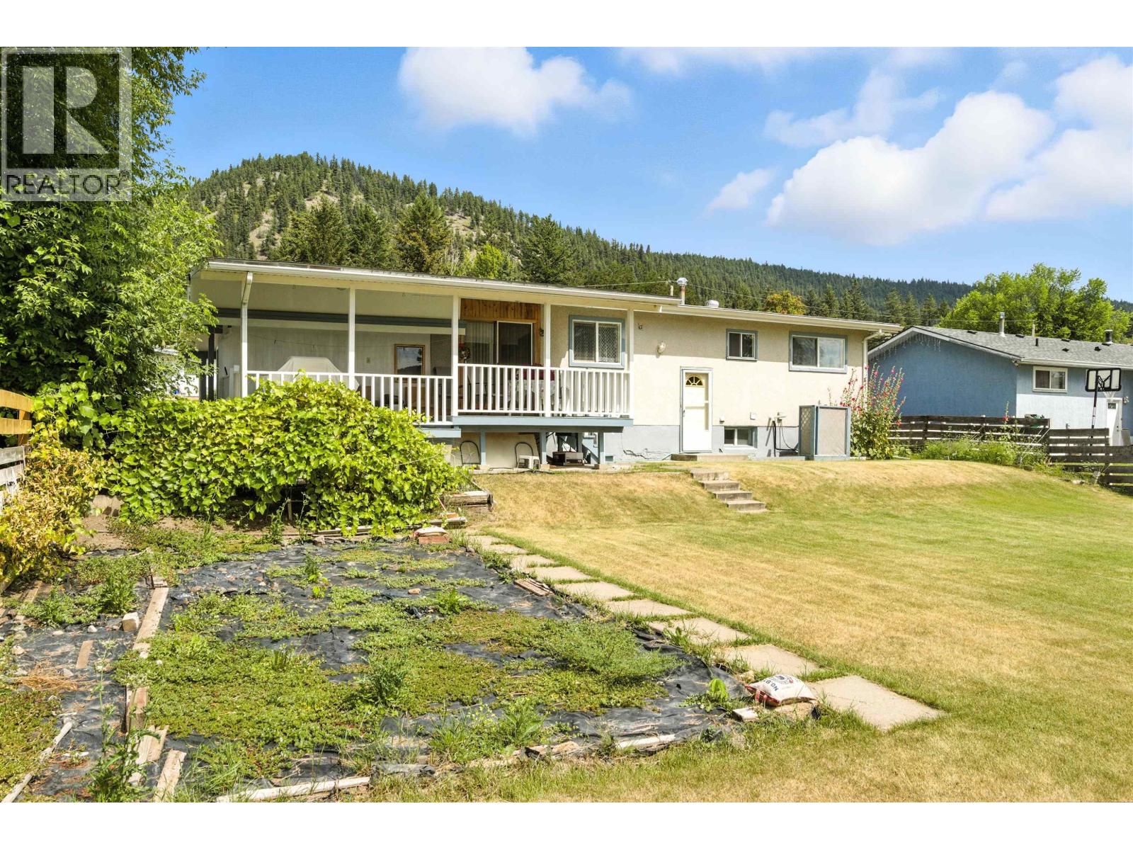 1065 PIGEON AVENUE, Williams Lake