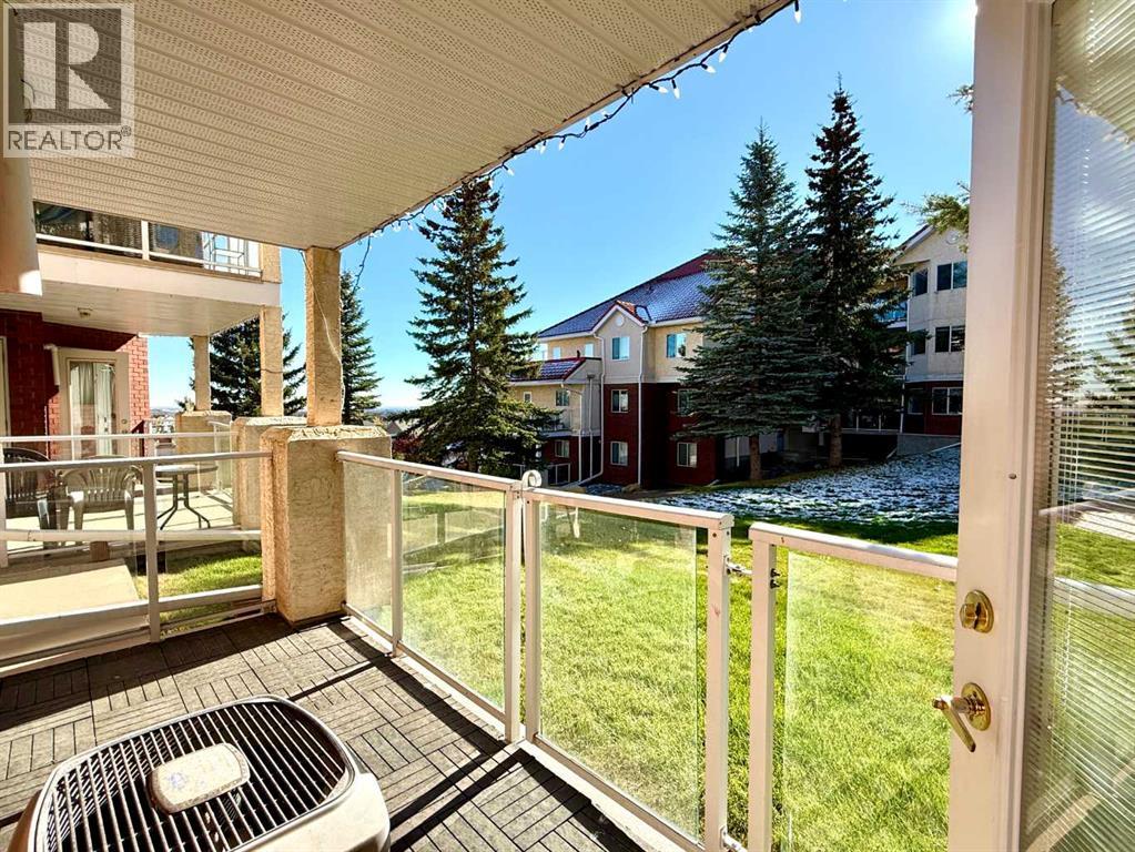 Single Family House for Sale in   Simcoe Boulevard SW Signal Hill Calgary 