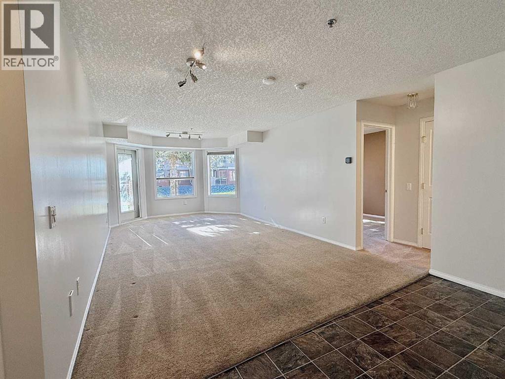 Single Family House for Sale in   Simcoe Boulevard SW Signal Hill Calgary 