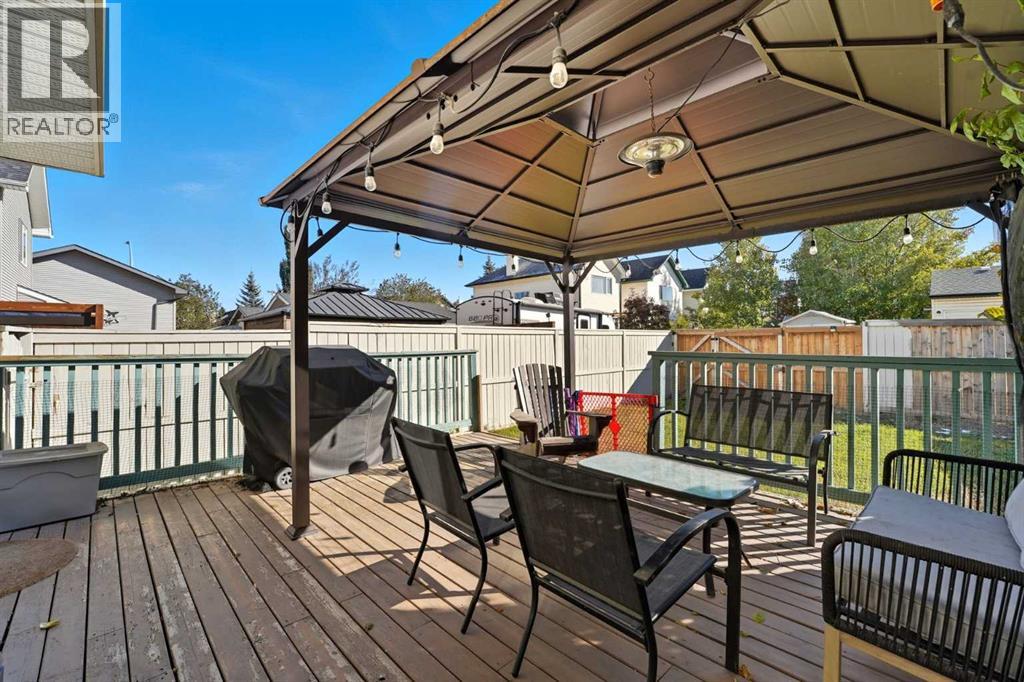 Single Family House for Sale in  Cramond Circle SE Cranston Calgary 