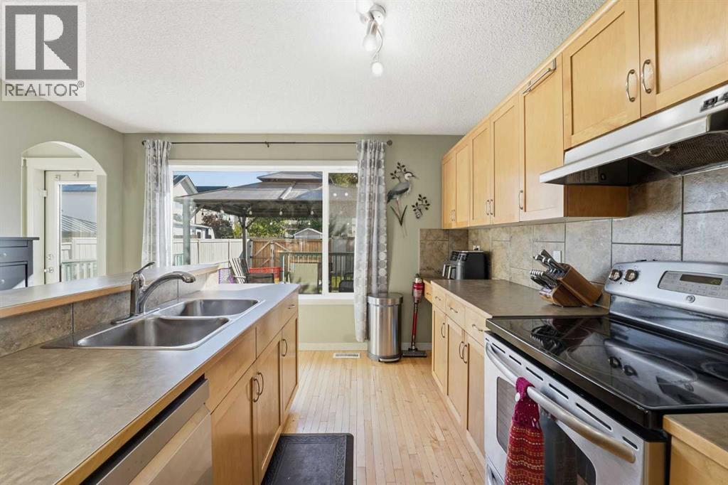 Single Family House for Sale in  Cramond Circle SE Cranston Calgary 