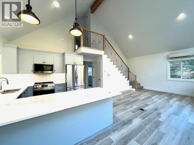  645 Grand Oro Road, Kaleden