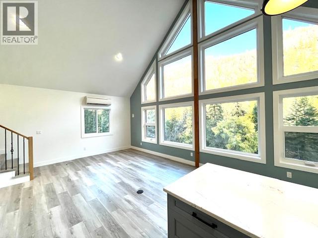  645 Grand Oro Road, Kaleden
