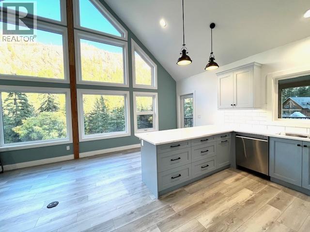  645 Grand Oro Road, Kaleden