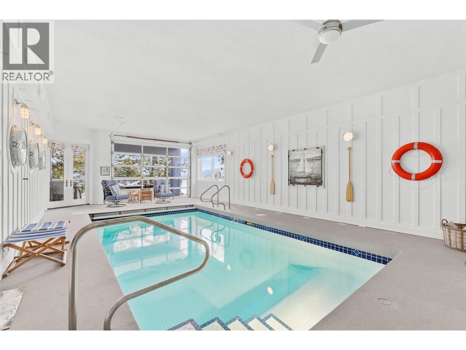  2543 Lucinde Road, West Kelowna