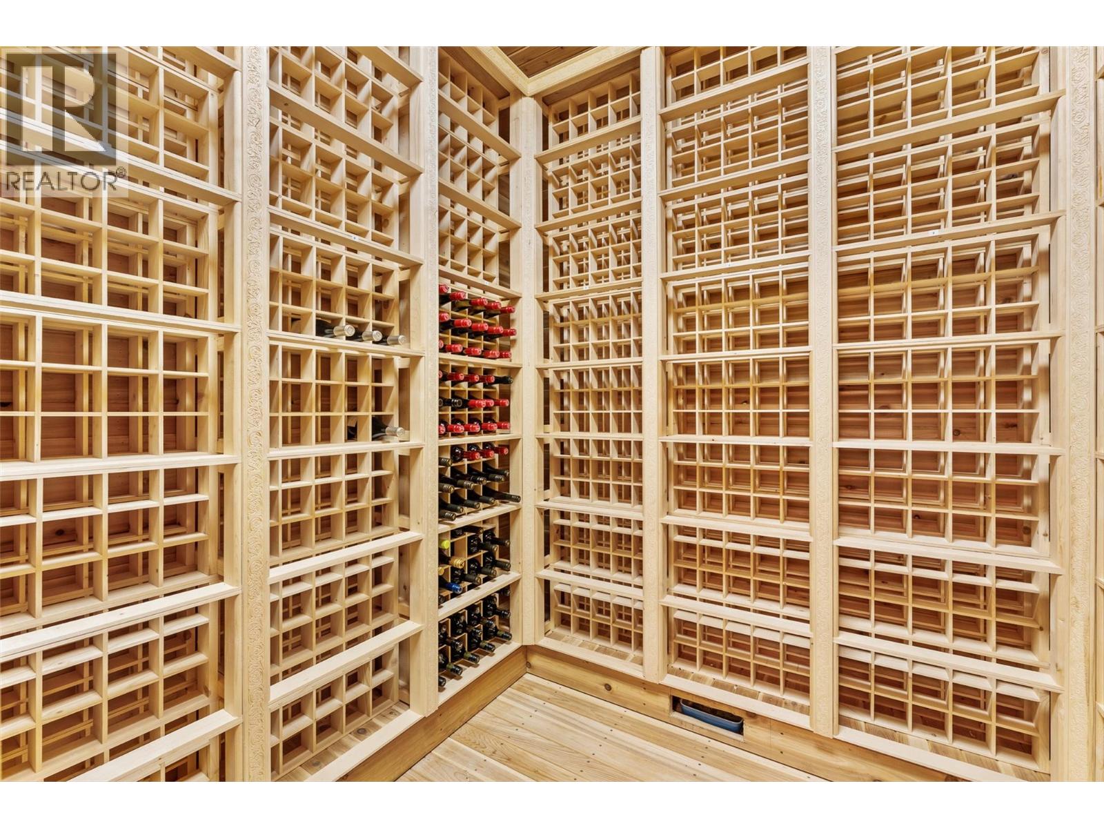  2543 Lucinde Road, West Kelowna