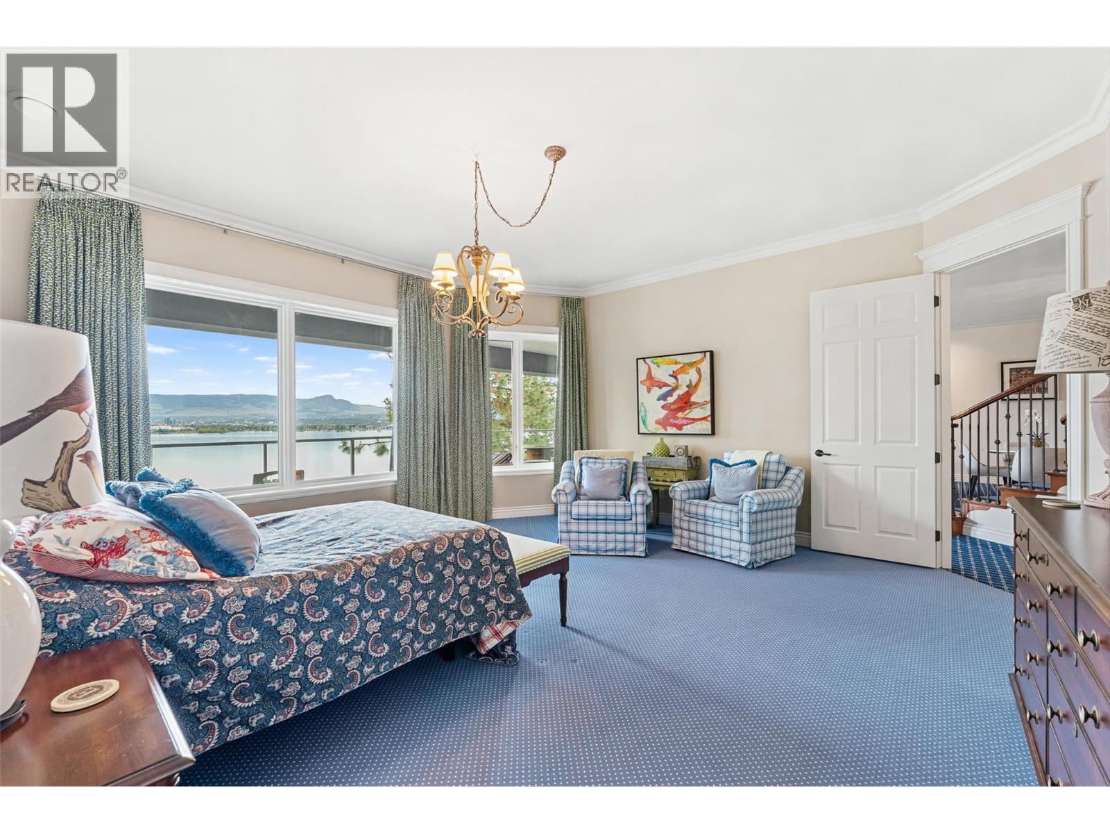  2543 Lucinde Road, West Kelowna