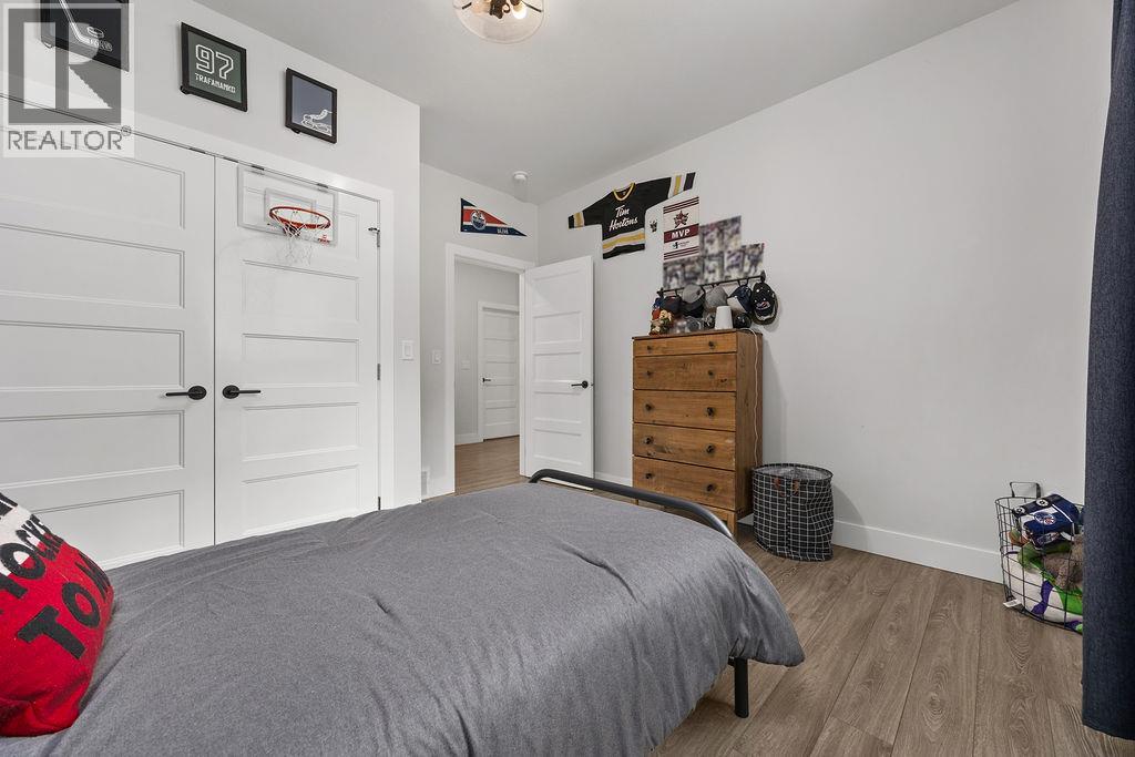  20 15th Avenue Southeast, Salmon Arm