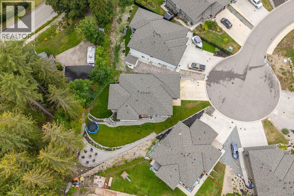  20 15th Avenue Southeast, Salmon Arm