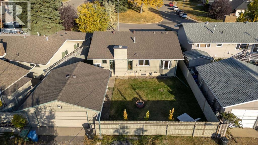 Single Family House Bungalow for Sale in  Lake Fraser Way SE Lake Bonavista Calgary 