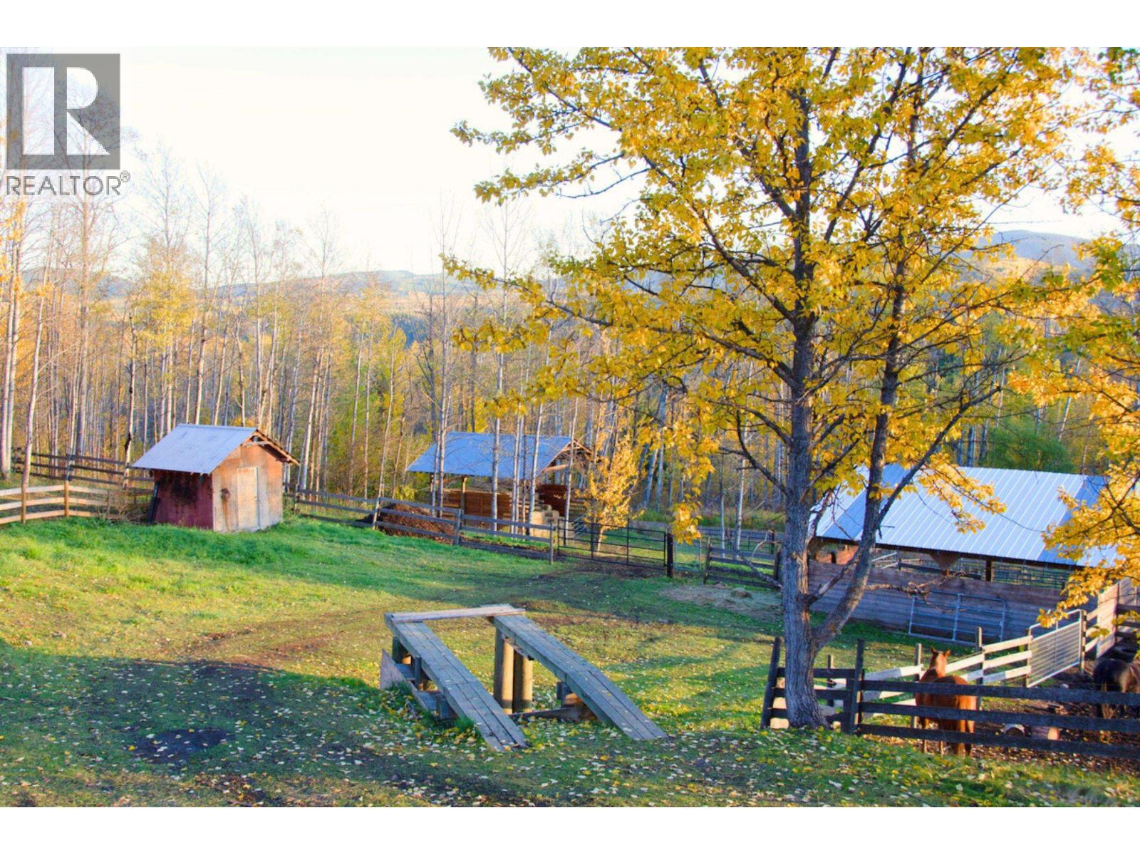 14440 JARMAN Road, Topley